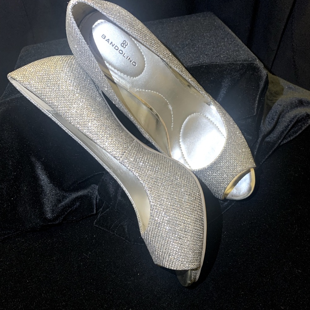 Bandolino- Sliver Bling Heels